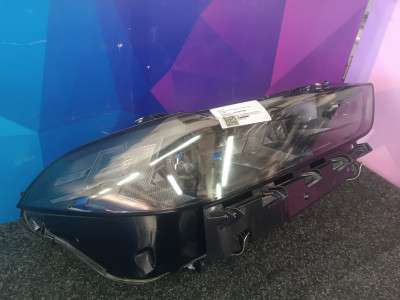 Б/у Фара передня права BMW X5 G05