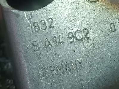 Б/у Кронштейн кріплення каталізатора BMW X5M F95
