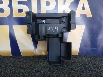 Б/у Бардачок (речовий ящик) BMW X7 G07