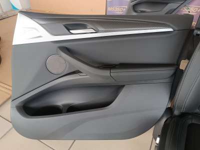 Б/в Салон (сидения) комплект BMW X3 G01