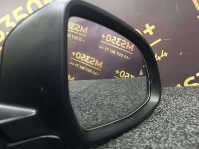 Б/у Дзеркало дверей бічне праве BMW X5 G05