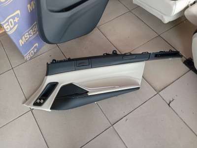 Б/у Салон (сидіння) комплект BMW X7 G07