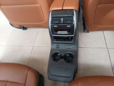 Б/в Салон (сидения) комплект BMW X7 G07