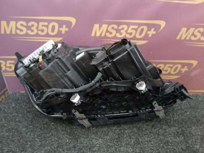 Б/у Фара передня ліва BMW X5 G05