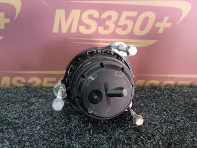 Б/у Подушка двигуна ліва BMW X5 G05