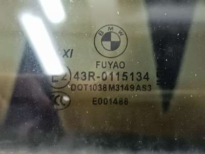 Б/у Скло бокових дверей задніх лівих BMW X5 G05