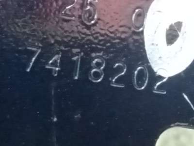 Б/у Петля капота права BMW X7 G07