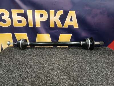Б/у Піввісь задня ліва/права (привідний вал шрус) BMW X5 G05