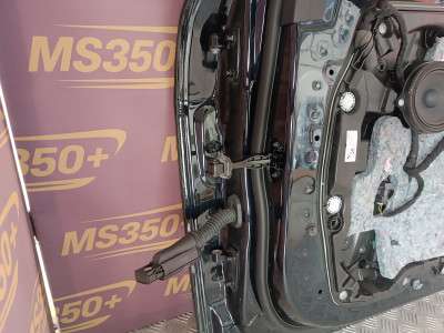 Б/у Двері передні праві BMW X7 G07