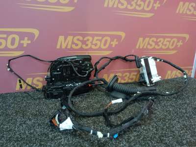 Б/у Замок дверей задньої правої BMW X5 G05