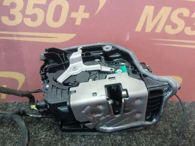Б/у Замок дверей задньої правої BMW X7 G07