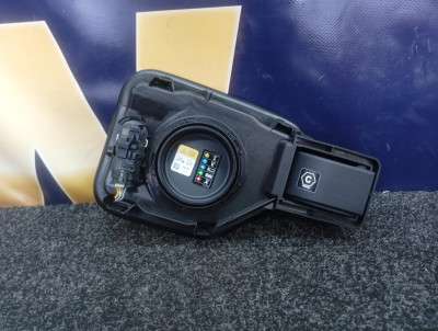 Б/у Кришка лючка порта зарядки BMW X5 G05