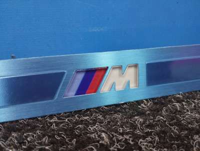 Б/у Накладка декоративна на поріг права BMW XM G09