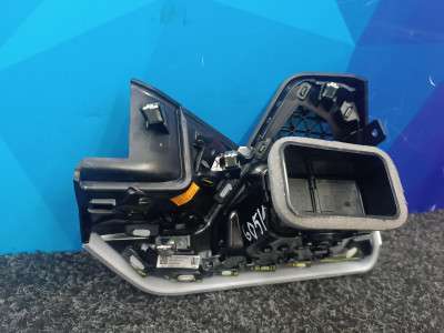 Б/у Дефлектор обдування салону BMW X5 G05