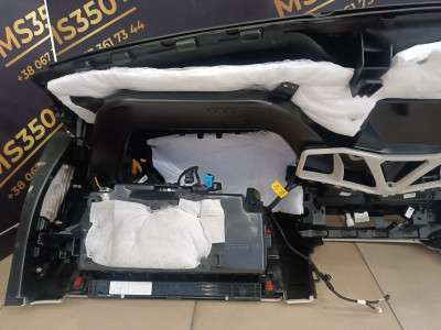 Б/у Торпедо (панель передня) BMW X7 G07