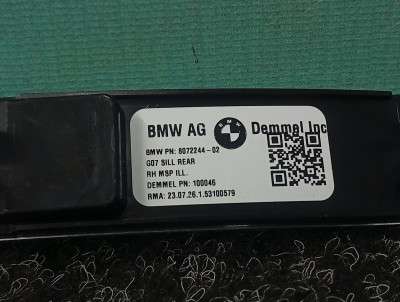 Б/у Накладка декоративна на поріг права BMW XM G09
