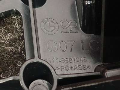 Б/у кронштейн кріплення крила BMW X7 G07