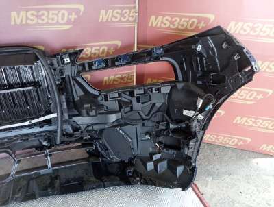 Б/у Бампер передній BMW X7 G07