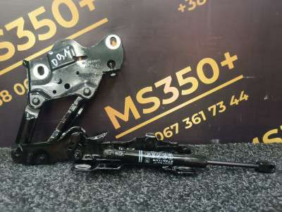 Б/у Петля капота права BMW XM G09
