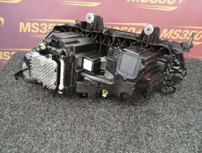 Б/у Фара передня права BMW X5M F95