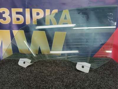Б/у Скло бокових дверей передніх лівих BMW X5 G05