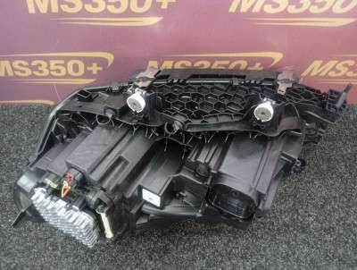 Б/у Фара передня права BMW X5 G05