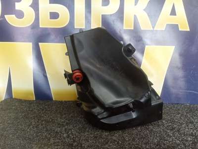 Б/у Корпус повітряного фільтра BMW X7 G07
