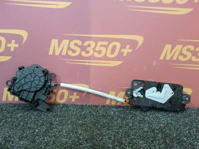 Б/у Замок кришки (двері) багажника BMW X5 G05
