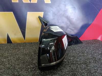 Б/в Зеркало двери боковое правое BMW XM G09