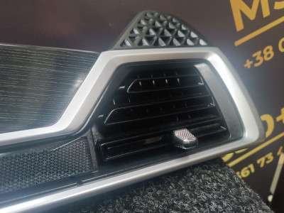 Б/у Дефлектор обдування салону центральний BMW X5 G05