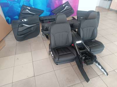 Б/в Салон (сидения) комплект BMW X7 G07