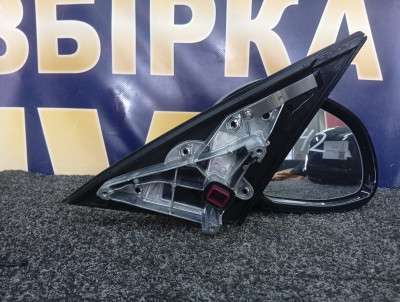 Б/у Дзеркало дверей бічне праве BMW X5 G05