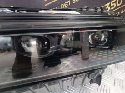 Б/у Фара передня ліва BMW XM G09