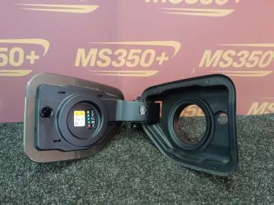 Б/у Кришка лючка порта зарядки BMW X5 G05
