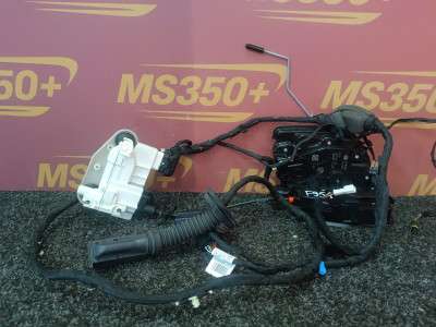 Б/у Замок дверей задньої лівої BMW X5M F95