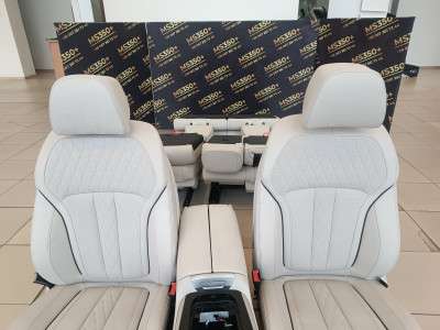 Б/в Салон (сидения) комплект BMW X7 G07