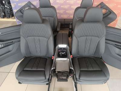 Б/у Салон (сидіння) комплект BMW X7 G07