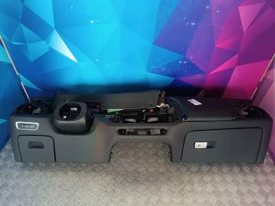 Б/у Торпедо (панель передня) BMW XM G09