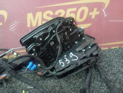Б/у Замок дверей передньої лівої BMW X5 G05