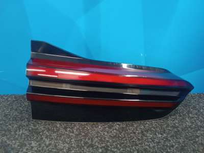 Б/у Ліхтар задній правий BMW X5 G05