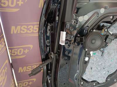 Б/у Двері задні праві BMW X7 G07