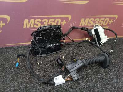 Б/у Замок дверей задньої правої BMW X5 G05