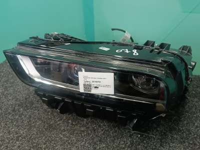 Б/у Фара передня ліва BMW X7 G07