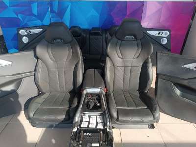 Б/у Салон (сидіння) комплект BMW XM G09