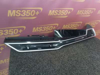 Б/у Дефлектор обдування салону центральний BMW X5 G05