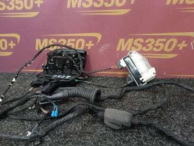Б/у Замок дверей передньої правої BMW X5 G05