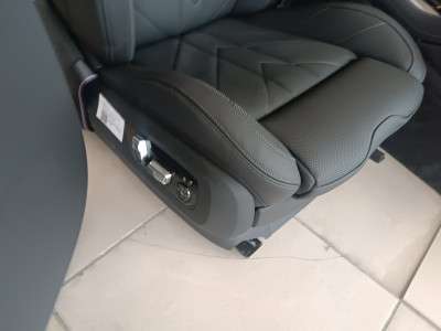 Б/у Салон (сидіння) комплект BMW XM G09