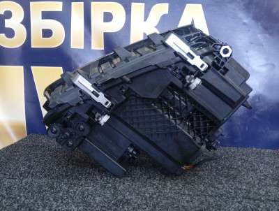 Б/у Фара передня ліва BMW X7 G07
