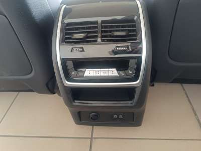 Б/в Салон (сидения) комплект BMW X7 G07