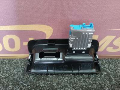 Б/у Блок УСБ USB BMW X7 G07 - 2
